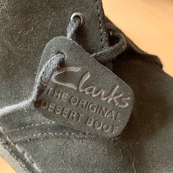 Men’s Clark Desert Boots in Black Suede - Picture 5 of 5